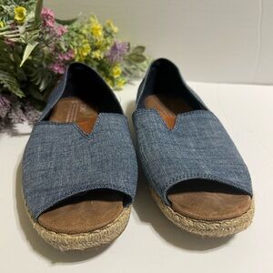 TOMS Denim Slip On Open Toe Shoes Size 8.5W